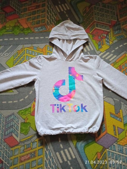 Bluza TIK TOK rozmiar 134