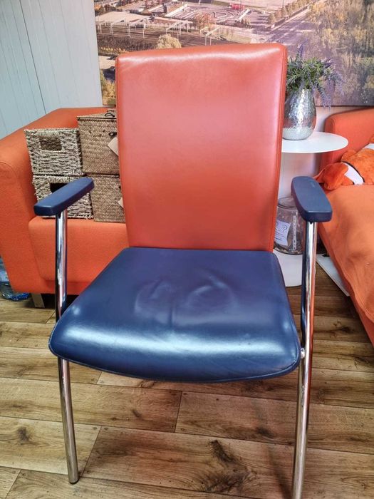 Fotel konferencyjny fotele krzesło biurowe BEJOT