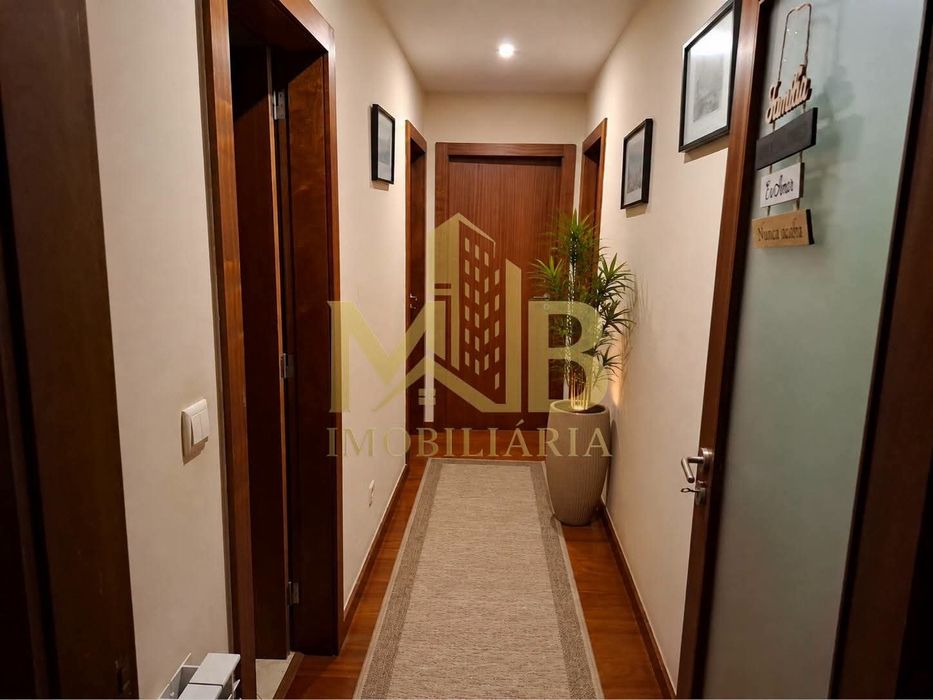 Apartamento T3 Centro de Paredes