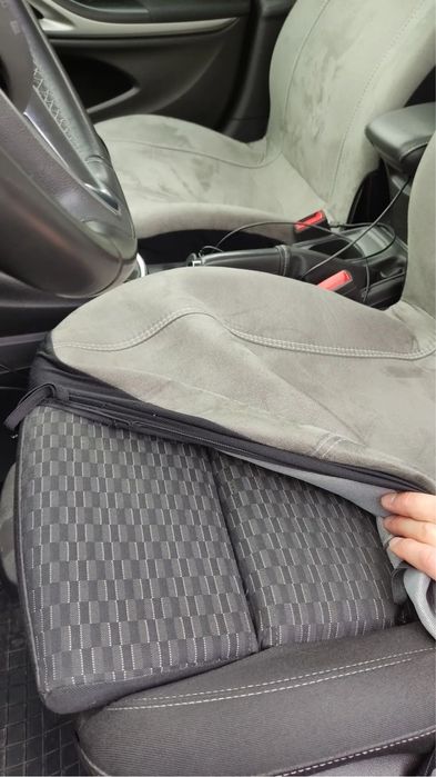Pokrowce samochodowe Pok-Ter Comfort - jak nowe, komplet