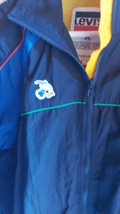 Jacketa Levi's coleção Peanuts
