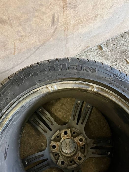 Шини Petlas Velox Sport PT741 275/40/18