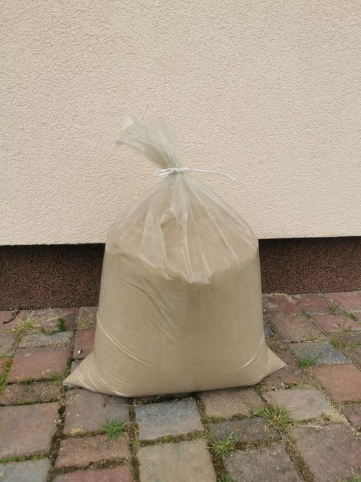 Nawóz organiczny, obornik owadzi, Frass