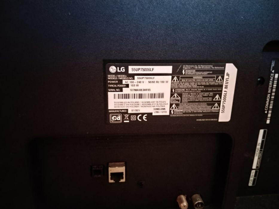 Vendo televisão nova led 55 PL