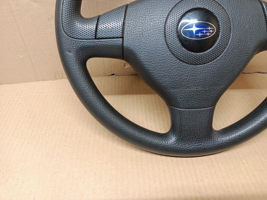 Kierownica trójramienna poduszka kierowcy Subaru G3X Justy