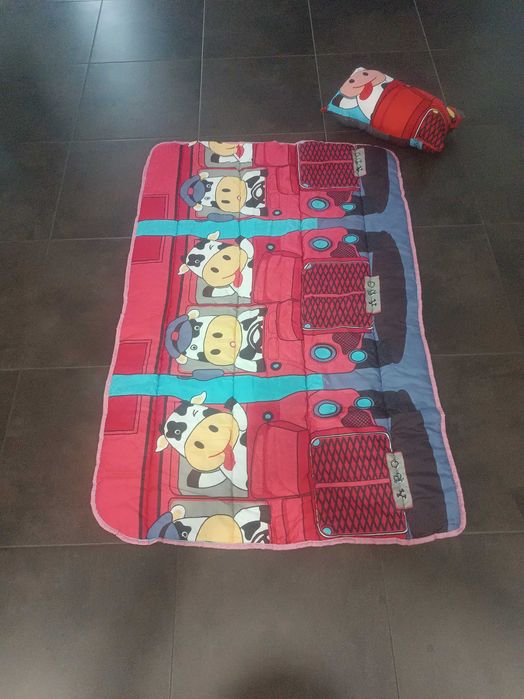 Novo edredão cama de bebé