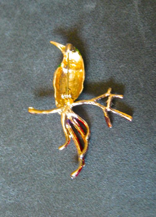 Alfinete / Broche / Pregadeira Passaro no Galho NOVO