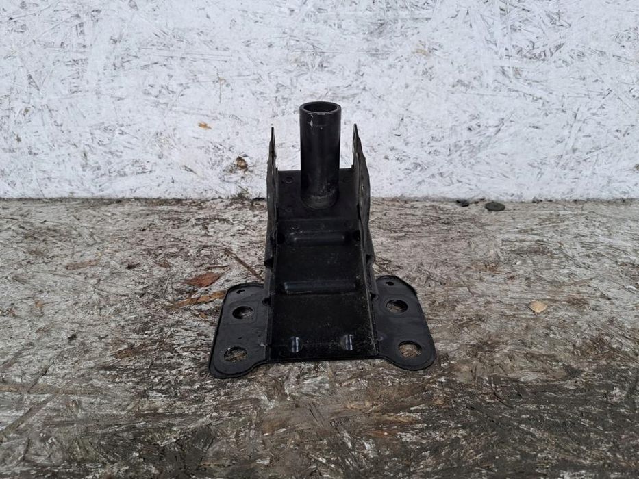 Audi a3 8p lift 2009-12 rok 8p0805594c pas przedni