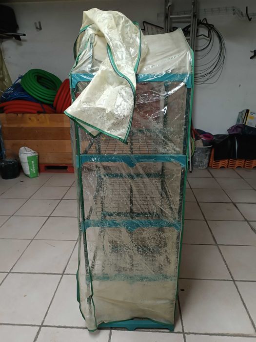 Estufa para plantas ou vegetais
