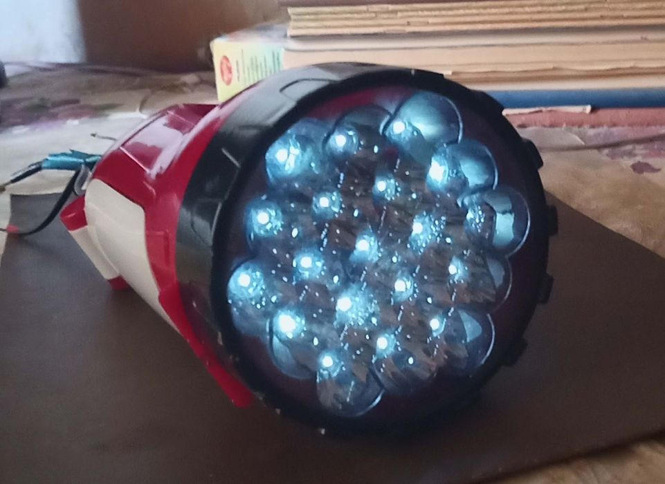 Фонарь Luxury YJ-2820TP