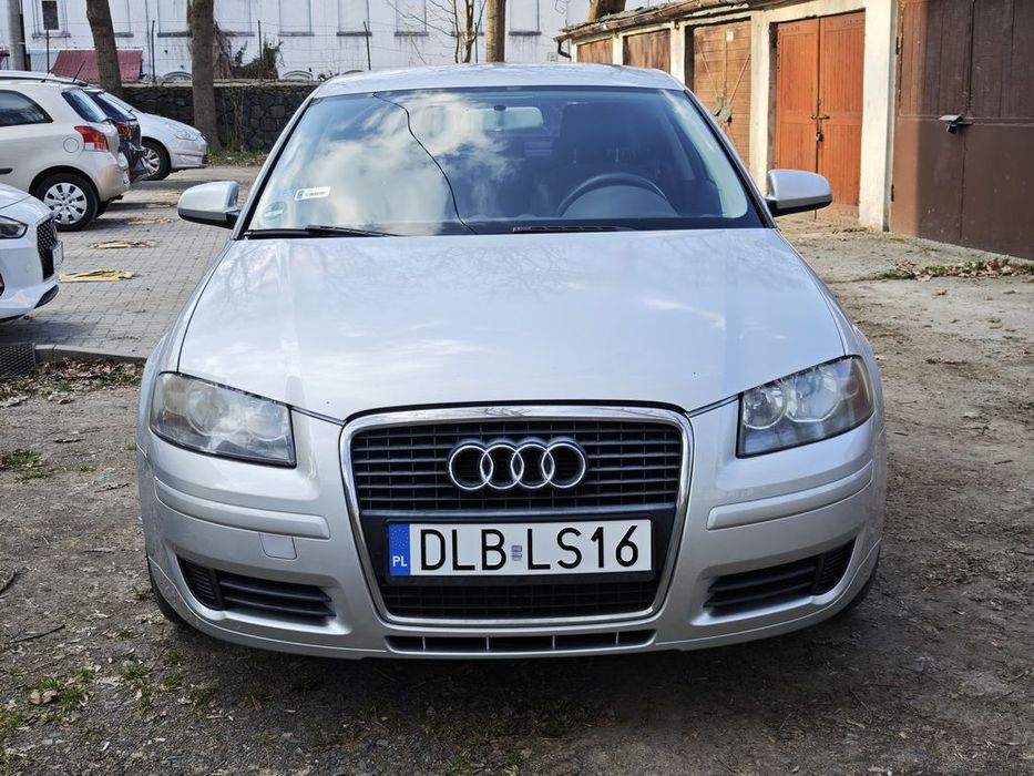 Audi A3 3-drzwiowe Audi A3 8P 1.6 1.6 FSI – 2007 – 219 tys. km – zadbane