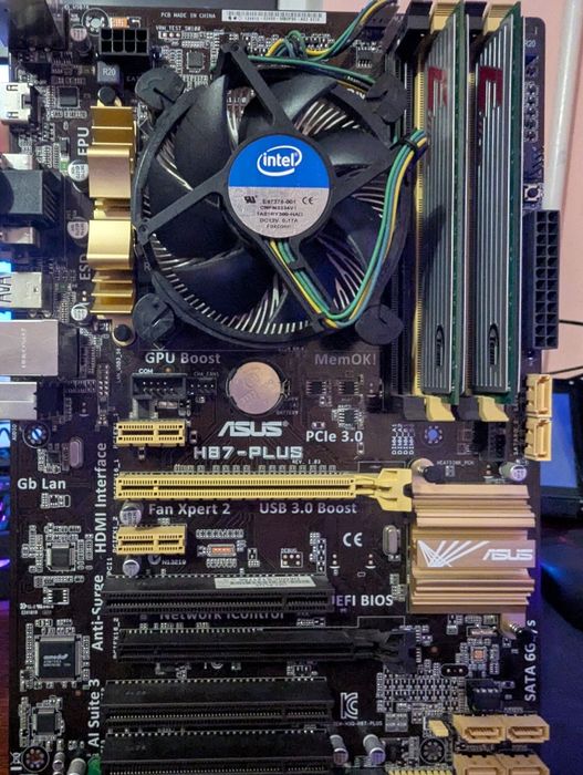 Комплект материнська плата, процесор, оперативка
