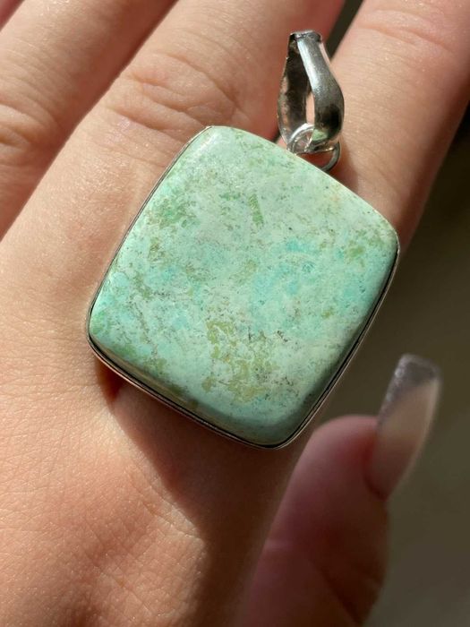 Подвеска из перуанской бирюзы с покрытием из серебра 925 пробы