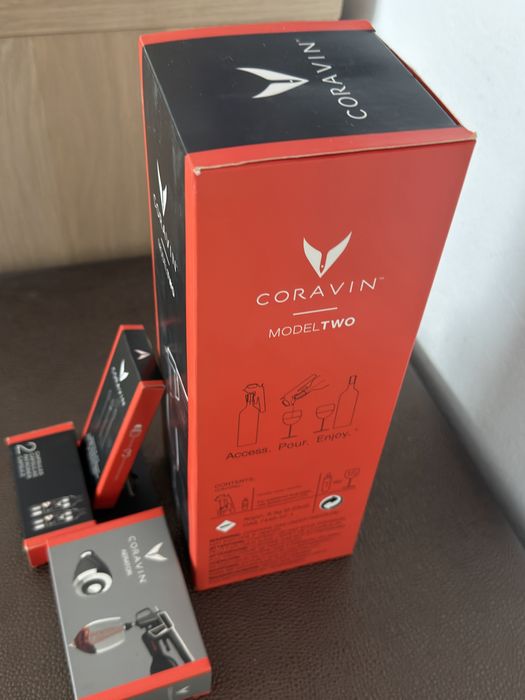 Sistema Conservador de Vinhos com Cápsula de Gás