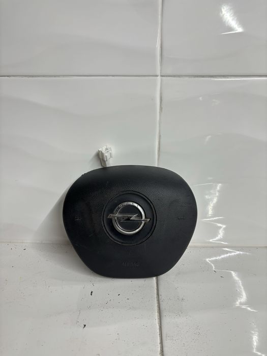 Poduszka kierowcy opel vivaro b  2014-2019 airbag 93868802 kierownicy 985108023r