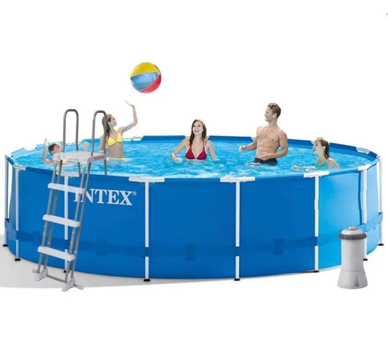 Великий басейн  каркасний