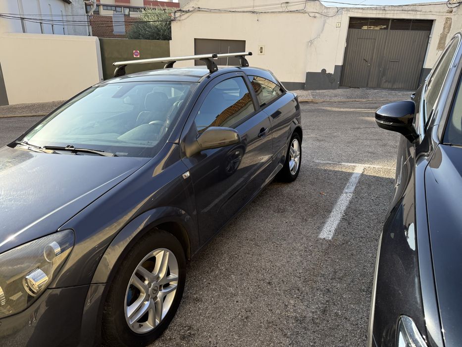 Opel Astra GTC — fotografia 5