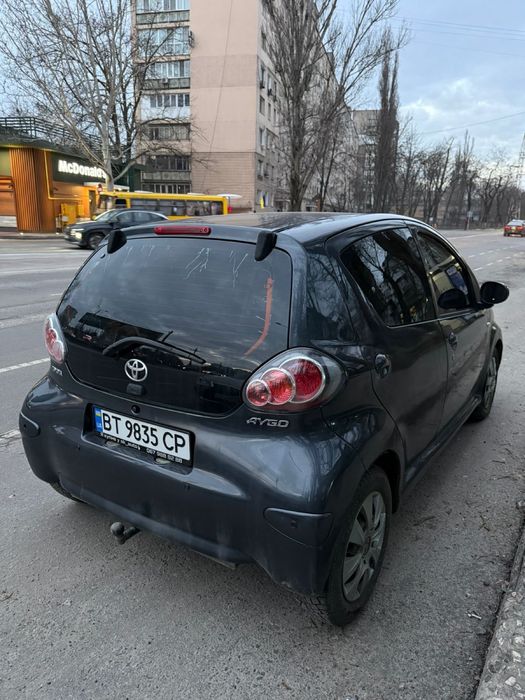 Тайота Aygo Лучше. по городу