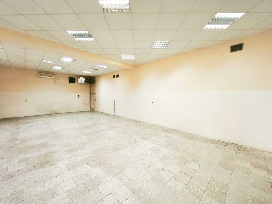 Wynajem budynku z działką 36a, Janów Lubelski