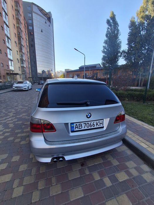Продам  BMW  E61