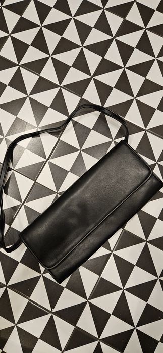 Zgrabna kopertówka na imprezę