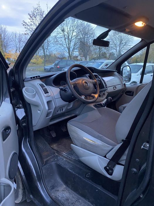 Opel Vivaro 2.0 2013