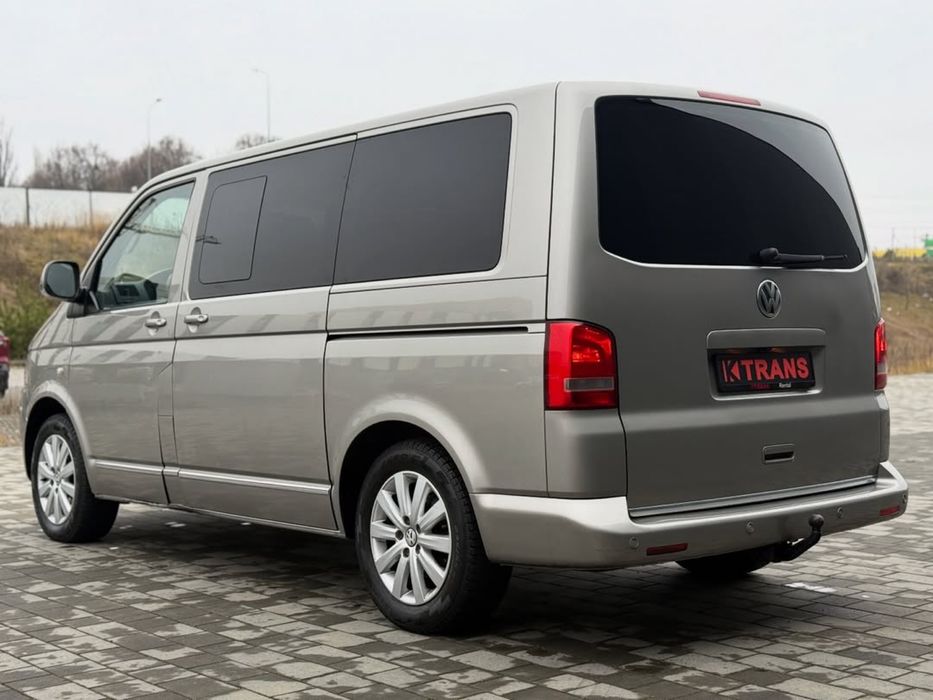 Оренда авто Volkswagen Multivan. Прокат мікроавтобуса Хмельницький