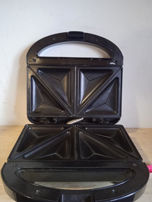 Сендвічніца (бутербродниця)RUSELK HOBBS