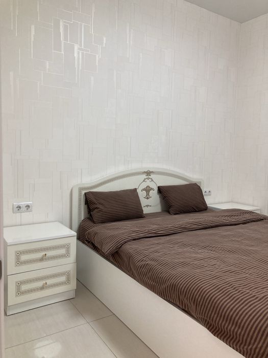 Сдам помесячно Аркадия, ЖК Гагарин плаза. Вид на море