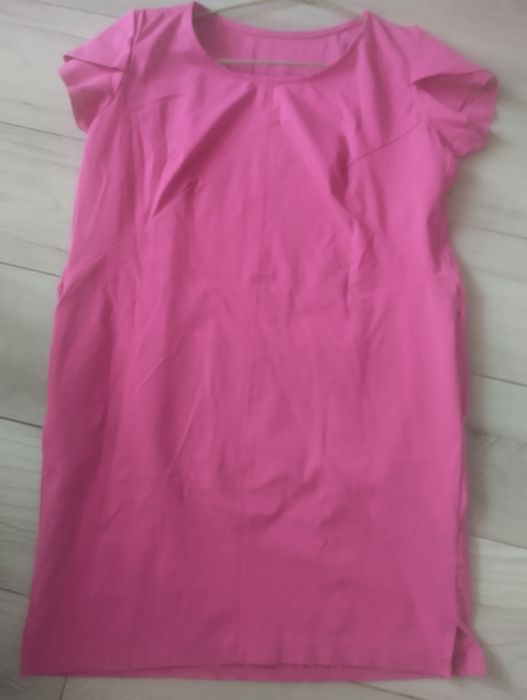 Śliczna,różowa sukienka r.44/46