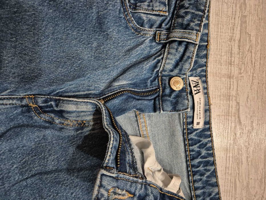 Spodnie Jeansy Zara, 38