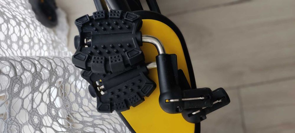 Продам велосипед - велобіг  дитячий з батьківською ручк.,самовивіз