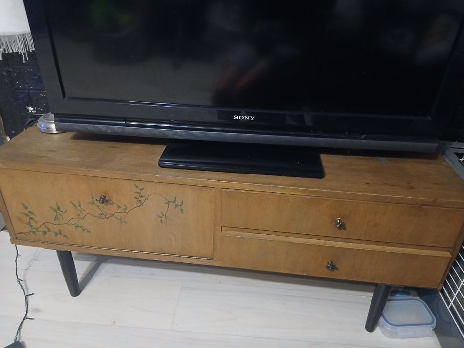 Stolik rtv lite drewno