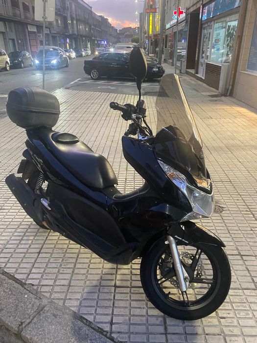 Honda PCX 125 revisada com tudo novo