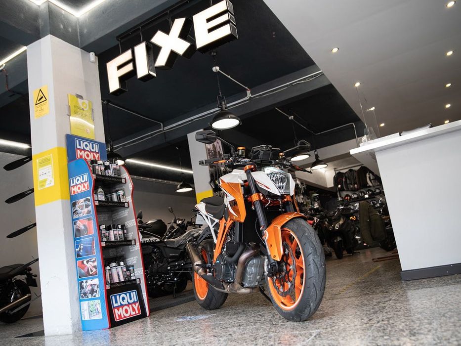 KTM Super Duke SE 1290 r de 2016 Absolutamente "Como Nova" 3314 Kms