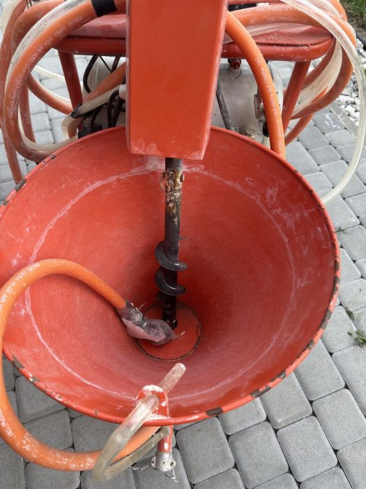 Штукатурна станція з двома моторами