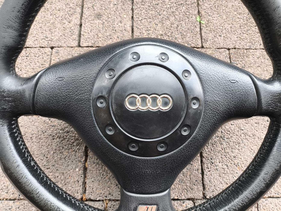 Kierownica Skóra Sline Audi A4 B5 Audi A6 C4 Audi 80 Mały Wieloklin