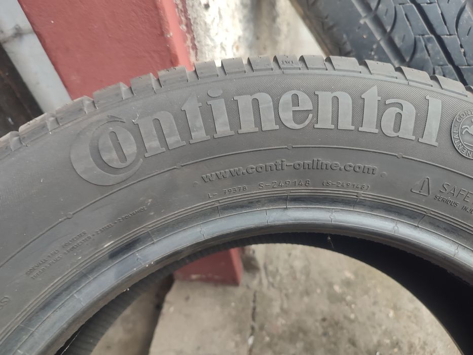 Pojedyncza opona Continental ContiWinterContact TS830P 215/60/16 99H