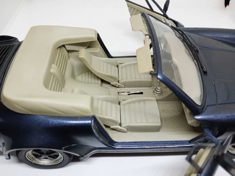 Porsche 911 (930) Turbo Cabriolet Polistil Tonka 1/16