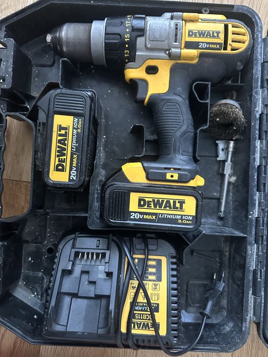 Dewalt dcd 985 wiertarko wkretarka 2x3ah walizka ladowarka