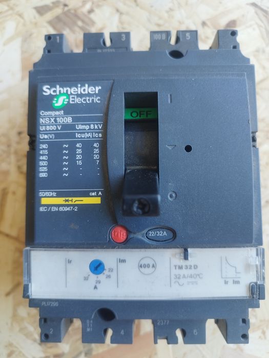 Disjuntor Schneider Electric Nsx100B - 22