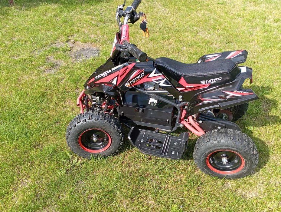 Quad Python 800W