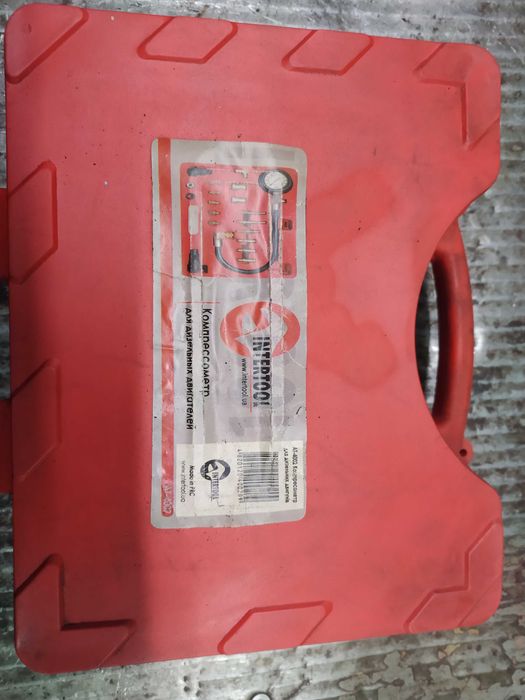 Компресометр для дизельних двигунів Intertool AT-4002