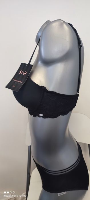 Biustonosz Hunkemoller rozm.70D.   0548