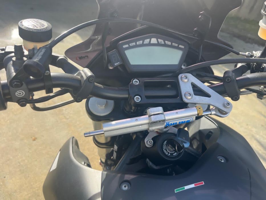 Ducati 796 hypermotard