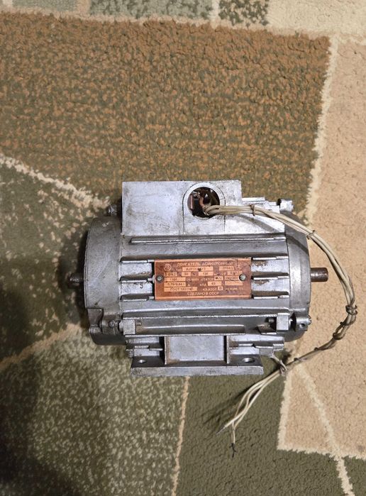 Электродвигатель