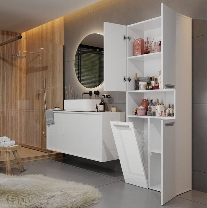 Biała szafka łazienkowa z koszem na pranie