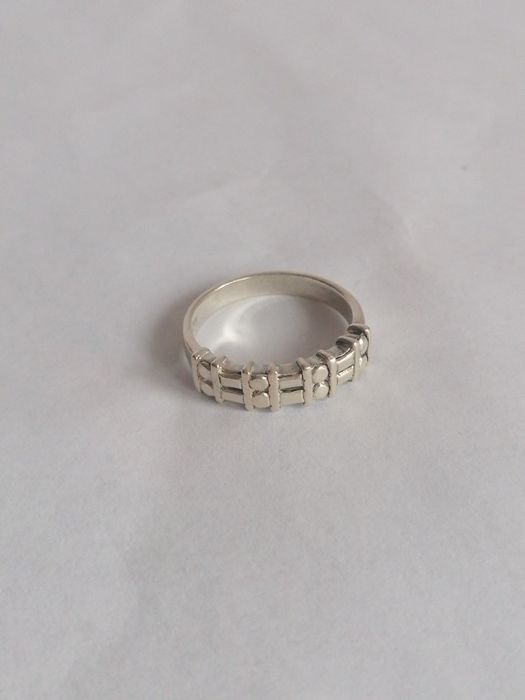 Srebrny pierścionek/obrączka nowy