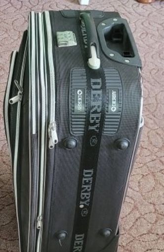 Валіза DERBY вживана