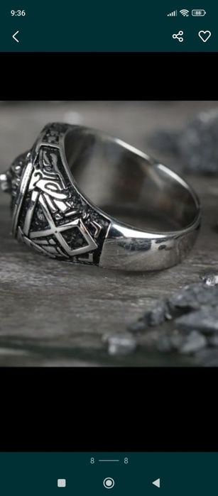 Sygnet męski z wizerunkiem wilka